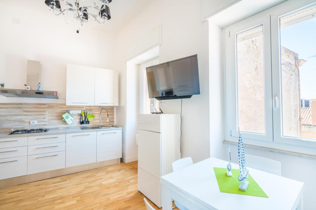 Le Scale Sul Porto . Marina Centro Storico. Ac Apartment Cagliari Exterior photo